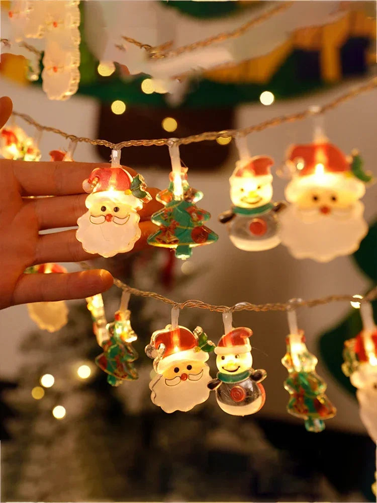Weihnachtsbeleuchtung mit Santa Claus & Schneemann